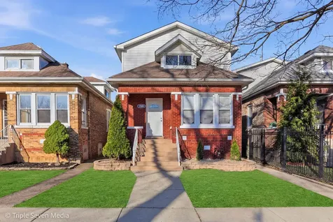 7520 South Carpenter Street Chicago IL 60620