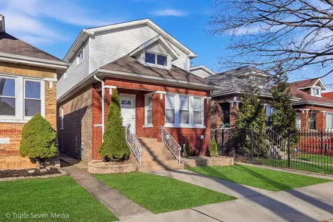 7520 South Carpenter Street Chicago IL 60620