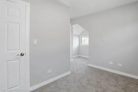 7520 South Carpenter Street Chicago IL 60620