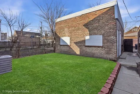 7520 South Carpenter Street Chicago IL 60620