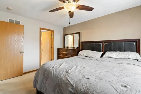 3833 Dunbury Lane Rockford IL 61101