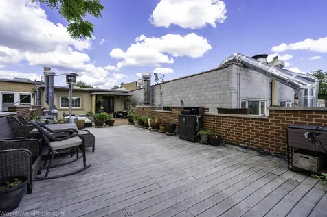 6454 North Milwaukee Avenue Chicago IL 60631