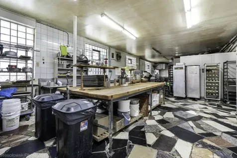 6454 North Milwaukee Avenue Chicago IL 60631