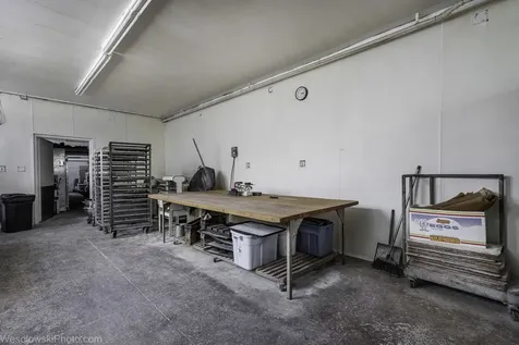 6454 North Milwaukee Avenue Chicago IL 60631