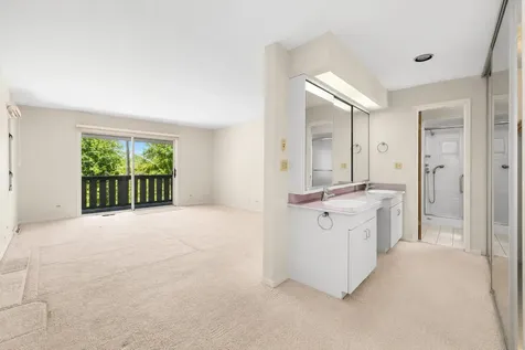 9 Buckingham Drive Sugar Grove IL 60554
