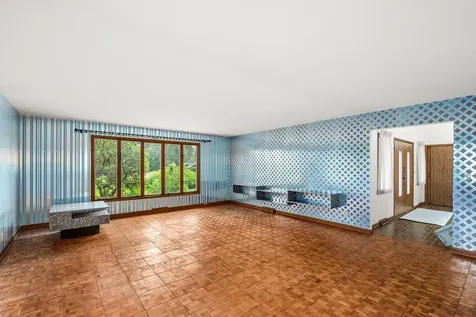 9 Buckingham Drive Sugar Grove IL 60554