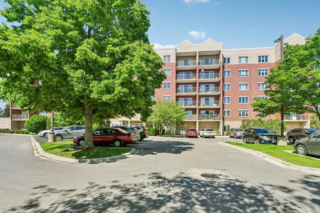 7450 North Lincoln Avenue Skokie IL 60076