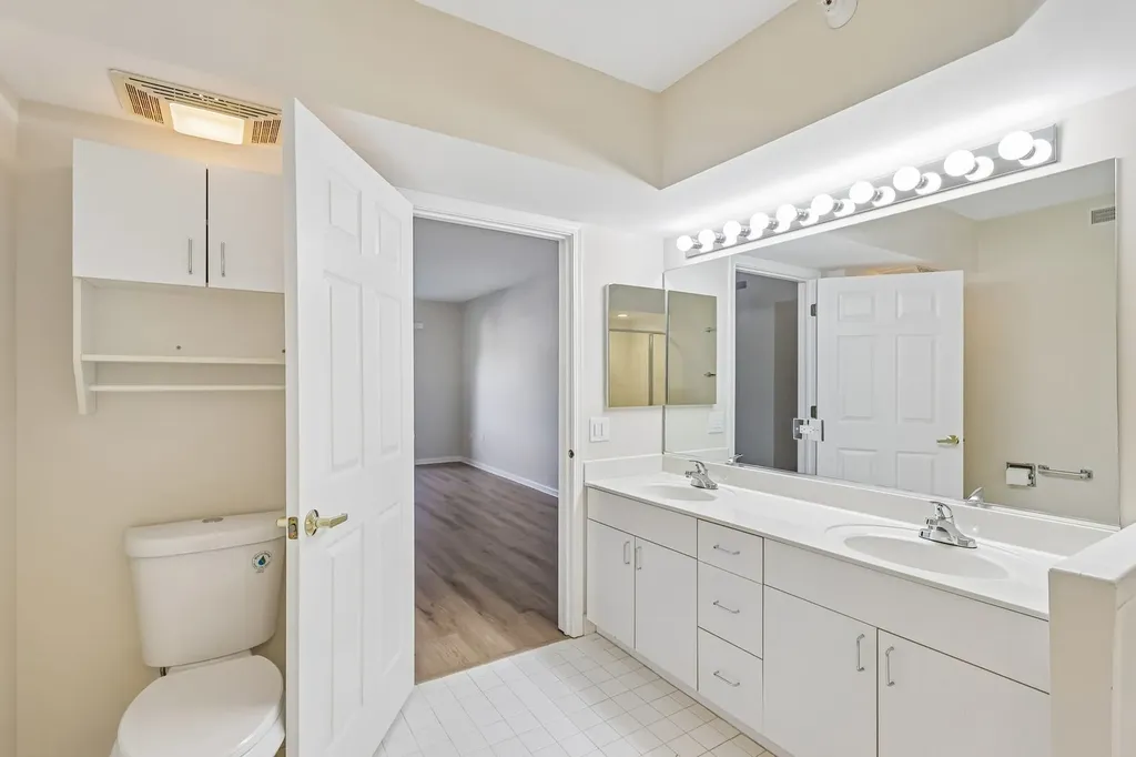 7450 North Lincoln Avenue Skokie IL 60076