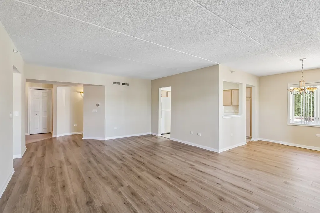 7450 North Lincoln Avenue Skokie IL 60076