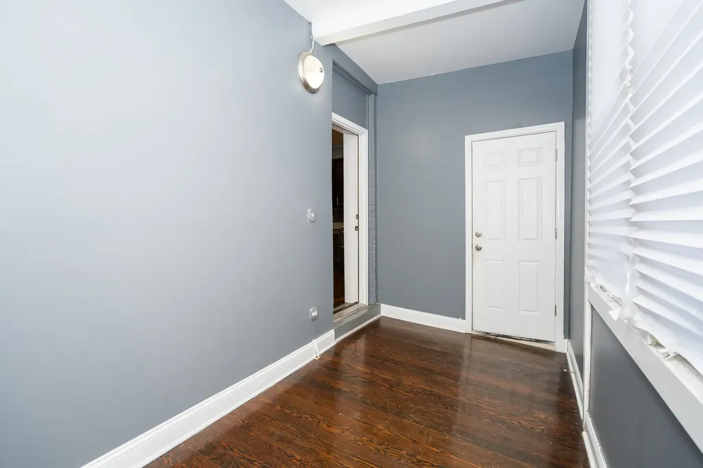 8027 South Morgan Street Chicago IL 60620
