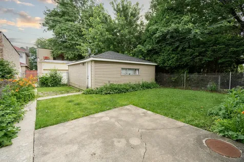 8027 South Morgan Street Chicago IL 60620