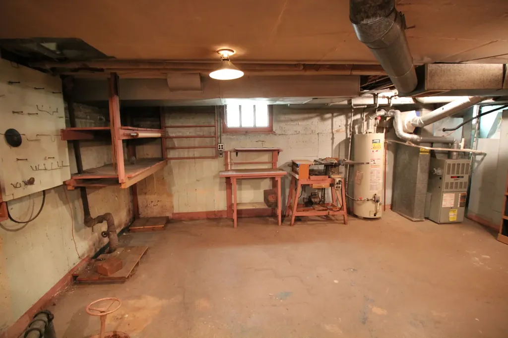 5615 South Nordica Avenue Chicago IL 60638