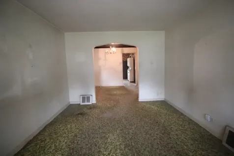 5615 South Nordica Avenue Chicago IL 60638