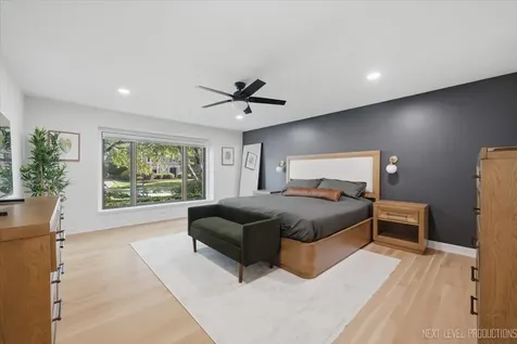 510 De Lasalle Avenue Naperville IL 60565