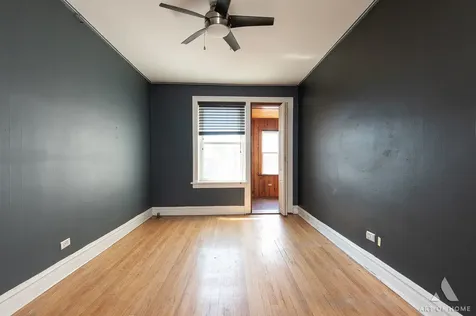 6830 South Paxton Avenue Chicago IL 60649