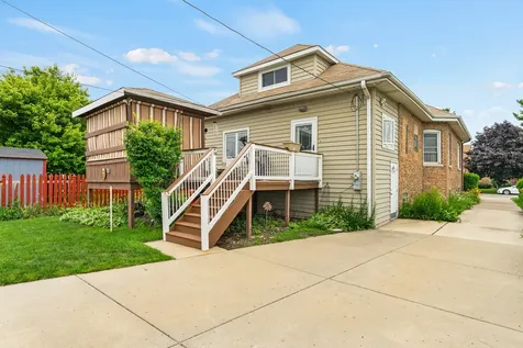 3624 Wenonah Avenue Berwyn IL 60402