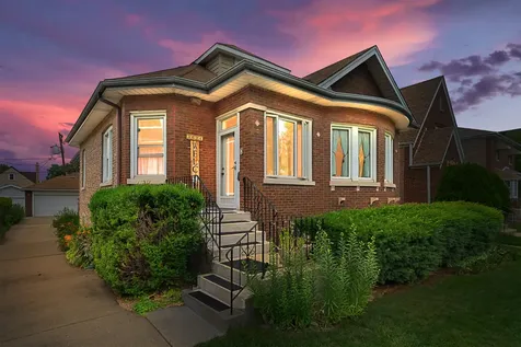 3624 Wenonah Avenue Berwyn IL 60402
