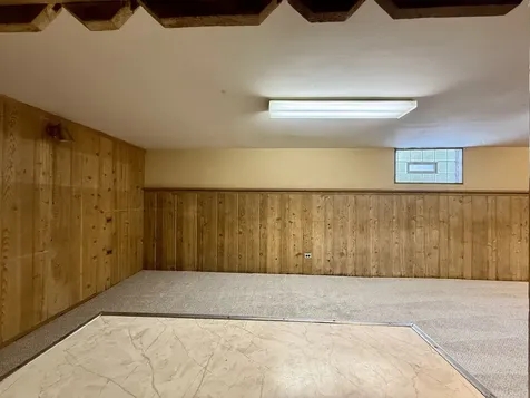10416 South Sacramento Avenue Chicago IL 60655