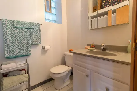 2327 West Ohio Street Chicago IL 60612