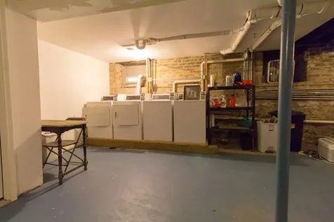 2327 West Ohio Street Chicago IL 60612