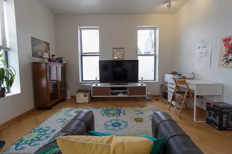 2327 West Ohio Street Chicago IL 60612