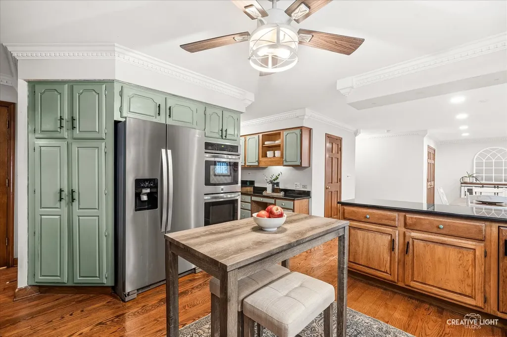 1196 Hobson Mill Drive Naperville IL 60540