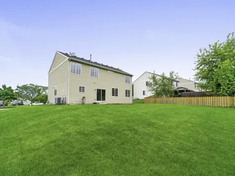 824 Briarcliff Drive Minooka IL 60447