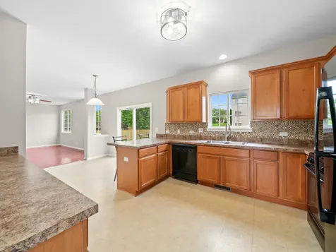 824 Briarcliff Drive Minooka IL 60447