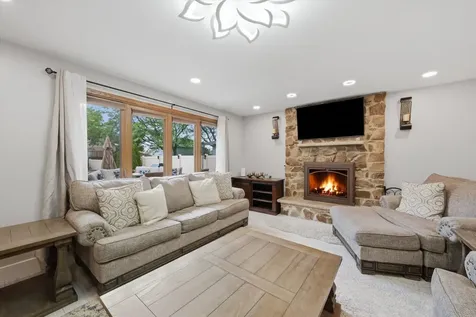 17012 92ND Avenue Orland Hills IL 60487