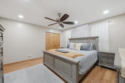 17012 92ND Avenue Orland Hills IL 60487