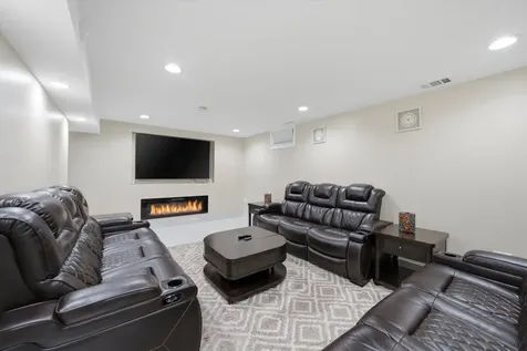 17012 92ND Avenue Orland Hills IL 60487