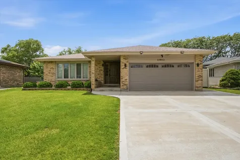 17012 92ND Avenue Orland Hills IL 60487