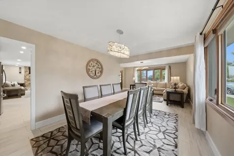 17012 92ND Avenue Orland Hills IL 60487