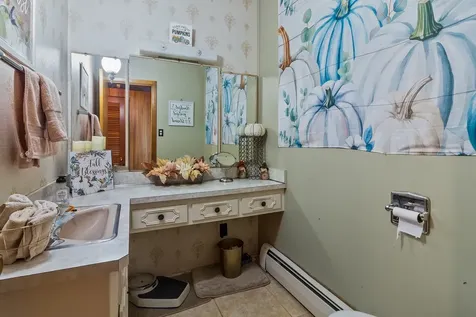 7822 North Pillow Hill Road N Spring Grove IL 60081