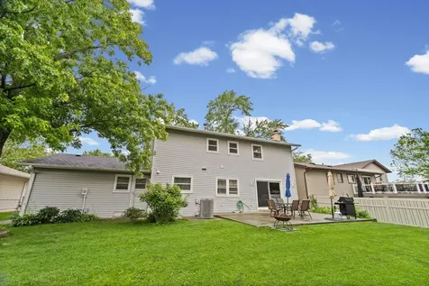 91 Kendal Road Elk Grove Village IL 60007