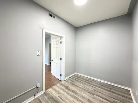 3511 West Dickens Avenue Chicago IL 60647