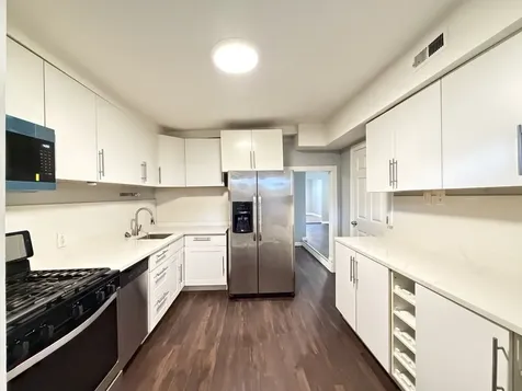 3511 West Dickens Avenue Chicago IL 60647