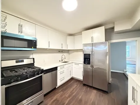 3511 West Dickens Avenue Chicago IL 60647