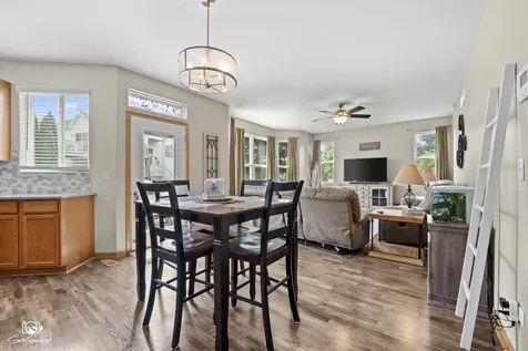 1014 Saddle Ridge Drive Joliet IL 60432
