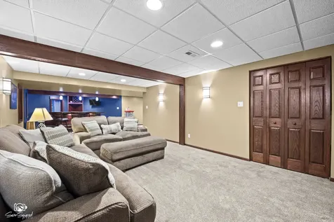 1014 Saddle Ridge Drive Joliet IL 60432