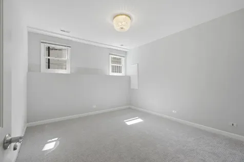 1815 West School Street Chicago IL 60657