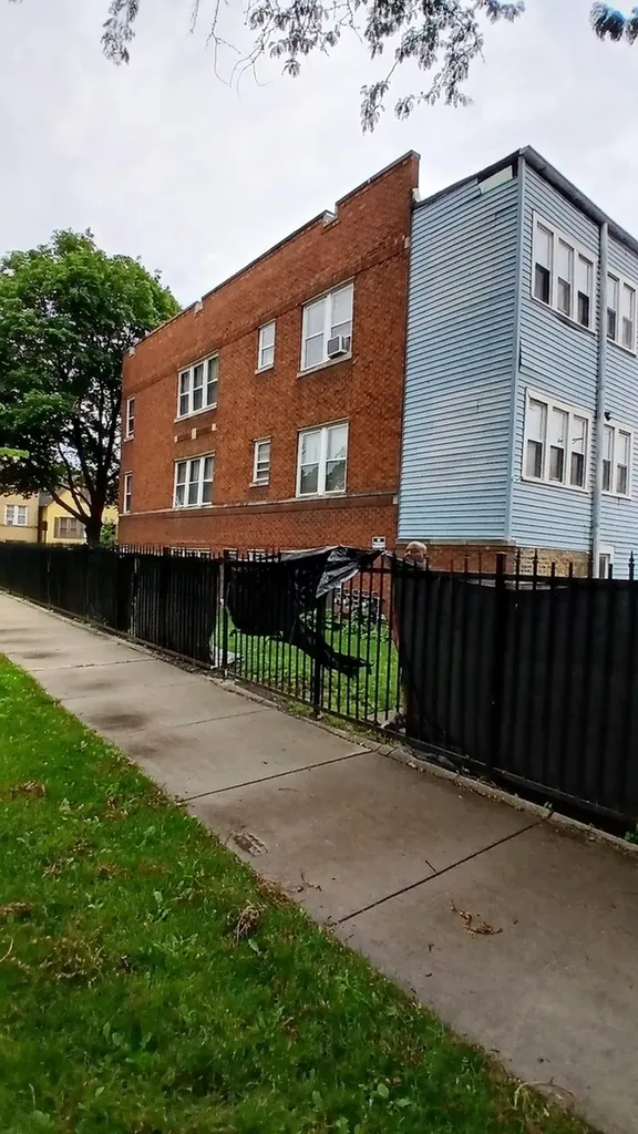 4157 West Crystal Street Chicago IL 60651