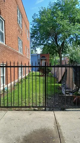 4157 West Crystal Street Chicago IL 60651