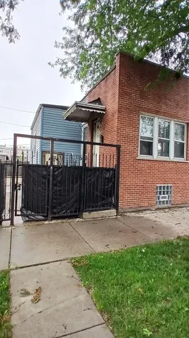 4157 West Crystal Street Chicago IL 60651