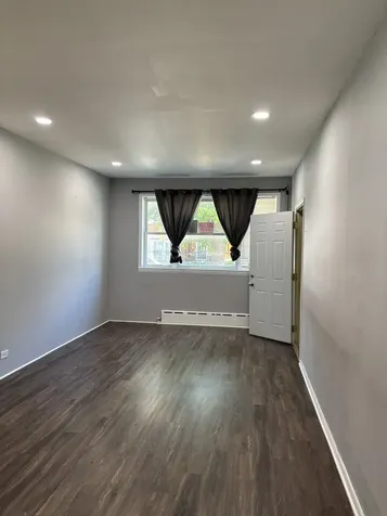 3053 North Elbridge Avenue Chicago IL 60618