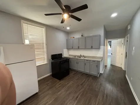 3053 North Elbridge Avenue Chicago IL 60618