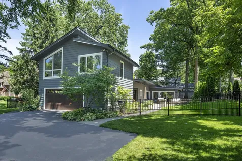 645 Indian Road Glenview IL 60025