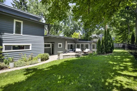 645 Indian Road Glenview IL 60025