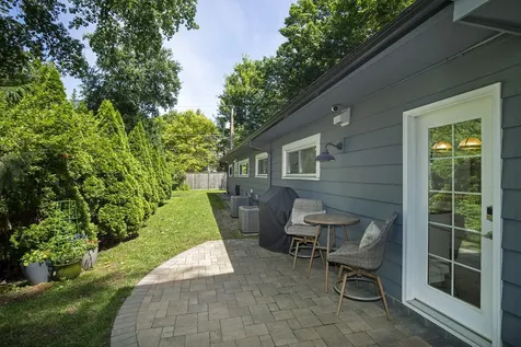 645 Indian Road Glenview IL 60025
