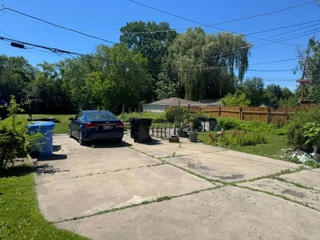 4060 North Mobile Avenue Chicago IL 60634